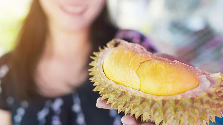 Mitos Tentang Makan Durian untuk Ibu Hamil